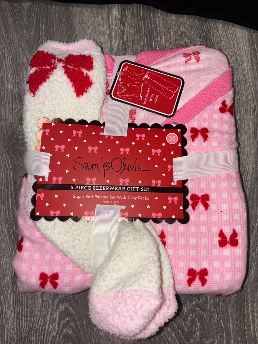 Pink Bow 3-Piece Sleepwear Gift Set - Women's Pajama Set with Cozy Socks